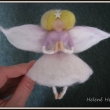 and�l sed�c� - vis�c� / d� se zav�sit, ale bude sed�t na v�ne�ku :-)
